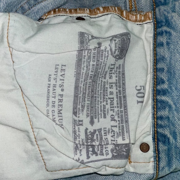 LEVIS BOYFRIEND JEANS - Picture 2 of 4